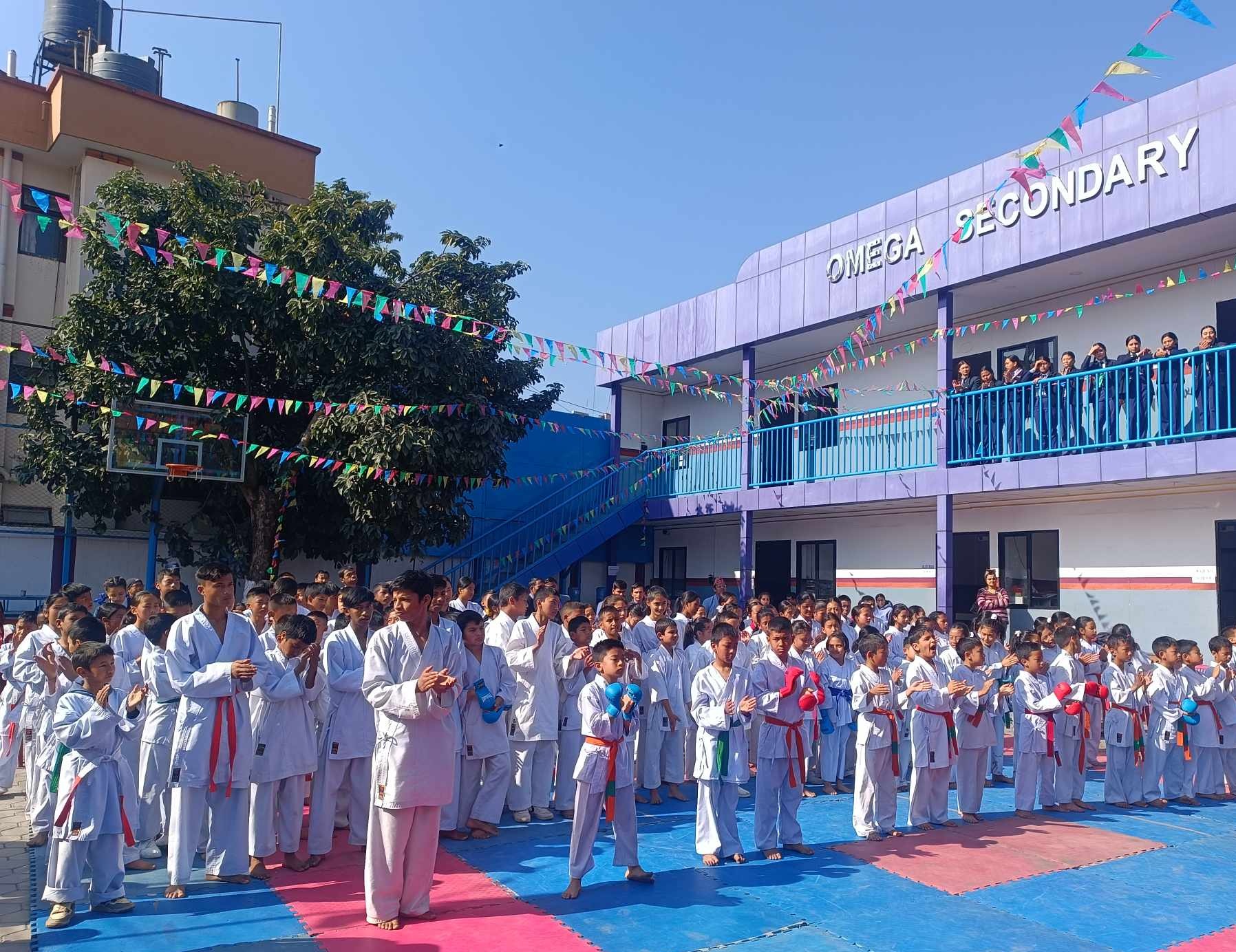 ओमेगा अन्तर विद्यालय कराते प्रतियोगिता सम्पन्न
